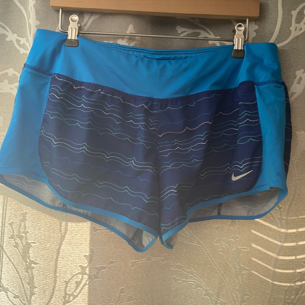 Athletic shorts